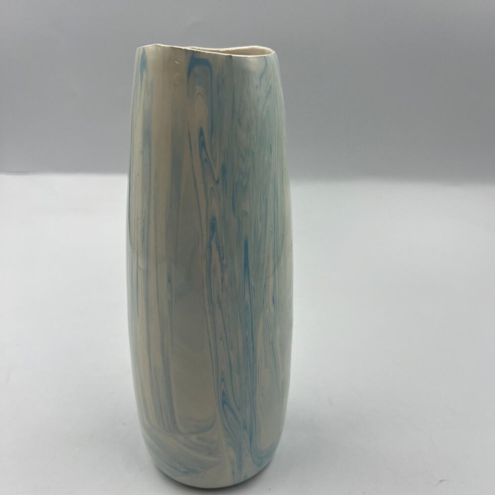 Vintage Handmade‎ Vase Glazed Ceramic Skinny Blue White Watercolor Signed FP - Picture 6 of 10
